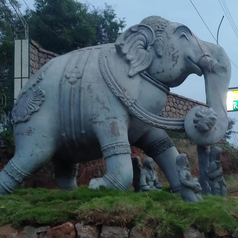 Mount Retreat Resorts - Madurai Exteriör bild