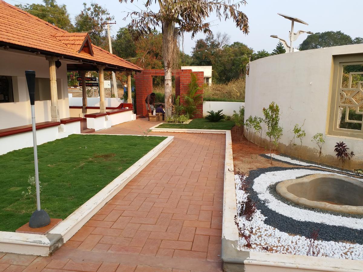 Mount Retreat Resorts - Madurai Exteriör bild